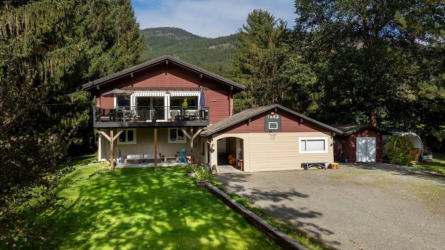 1553 FRASER ROAD, Pemberton