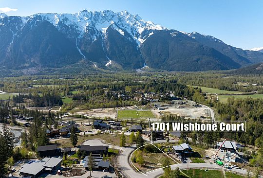 1701 WISHBONE COURT Pemberton BC Canada