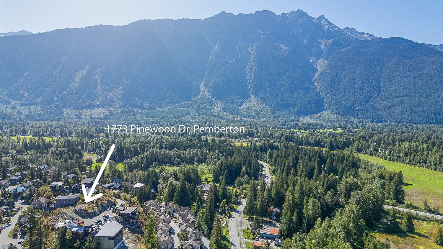 1773 PINEWOOD DRIVE, Pemberton