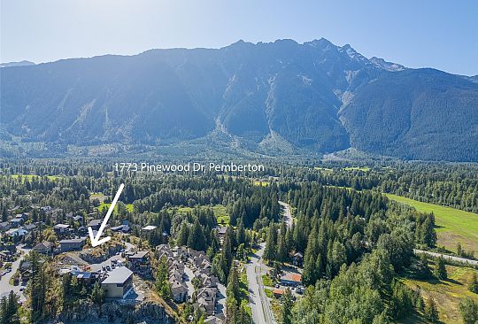 1773 PINEWOOD DRIVE Pemberton BC Canada