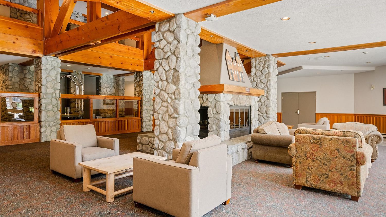 221 Lake Placid Lodge