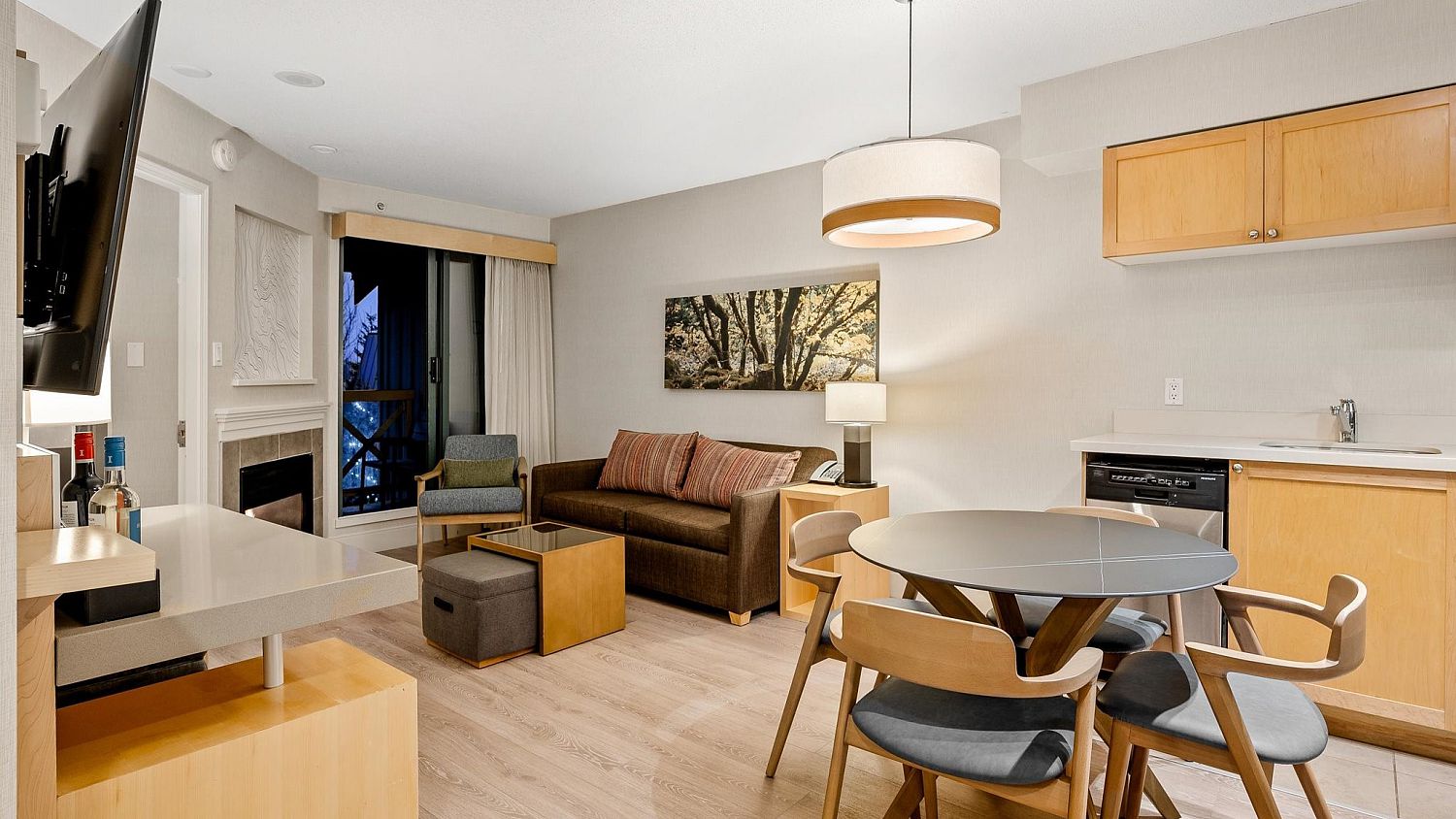 2420 Delta Whistler Village Suites